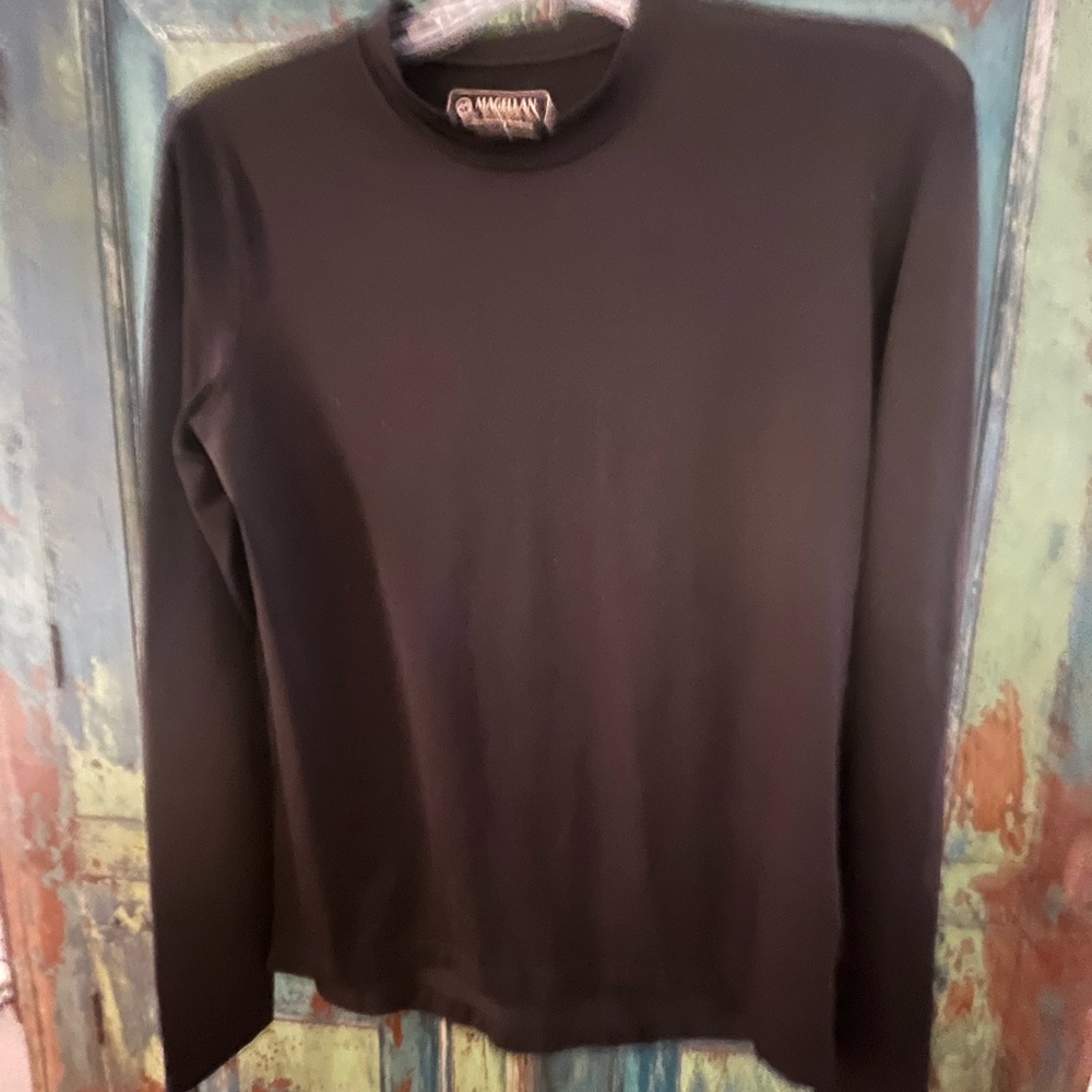 Magellan Outdoors long sleeve black shirt